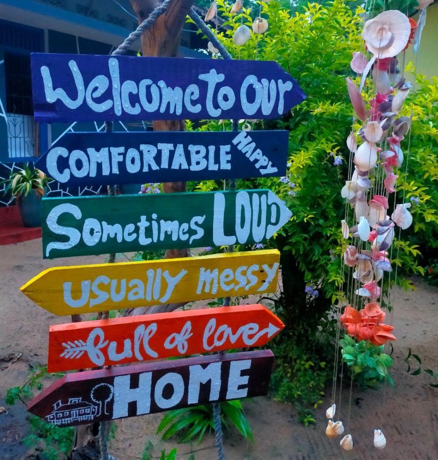 Hotel Eastwind Surf Camp Arugam Bay Esterno foto
