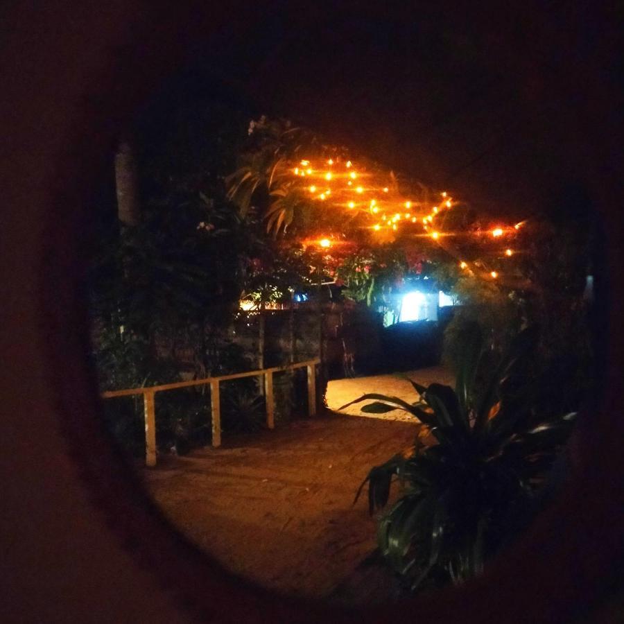Hotel Eastwind Surf Camp Arugam Bay Esterno foto