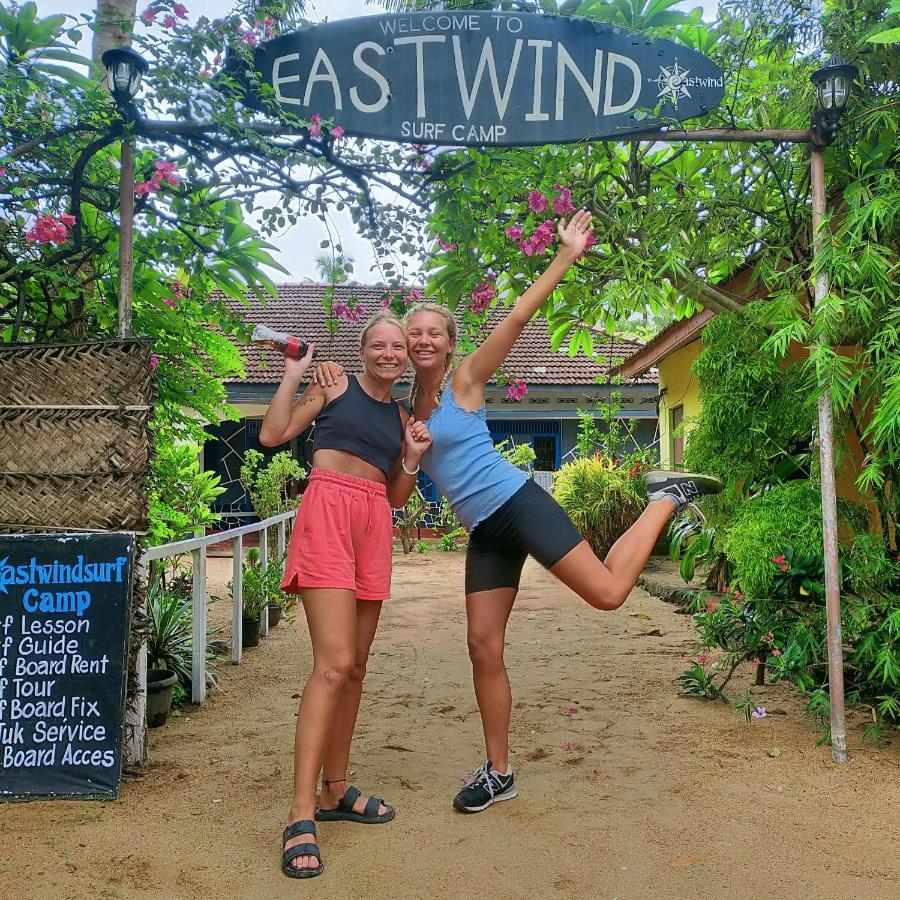 Hotel Eastwind Surf Camp Arugam Bay Esterno foto